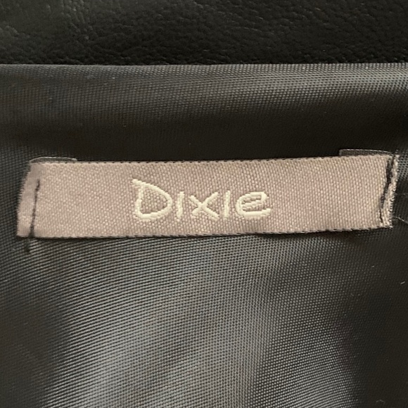 DIXIE sleeveless faux leather top - Picture 5 of 7